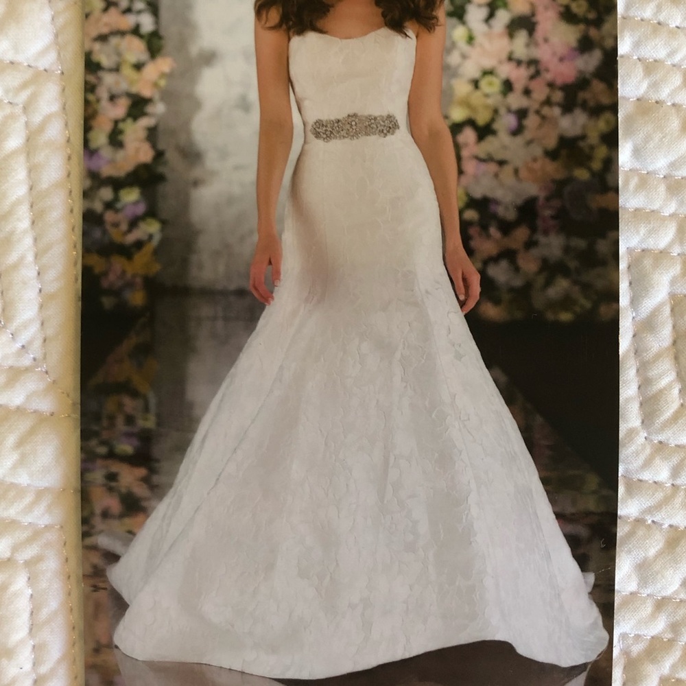 Martina Liana wedding gown - size 8